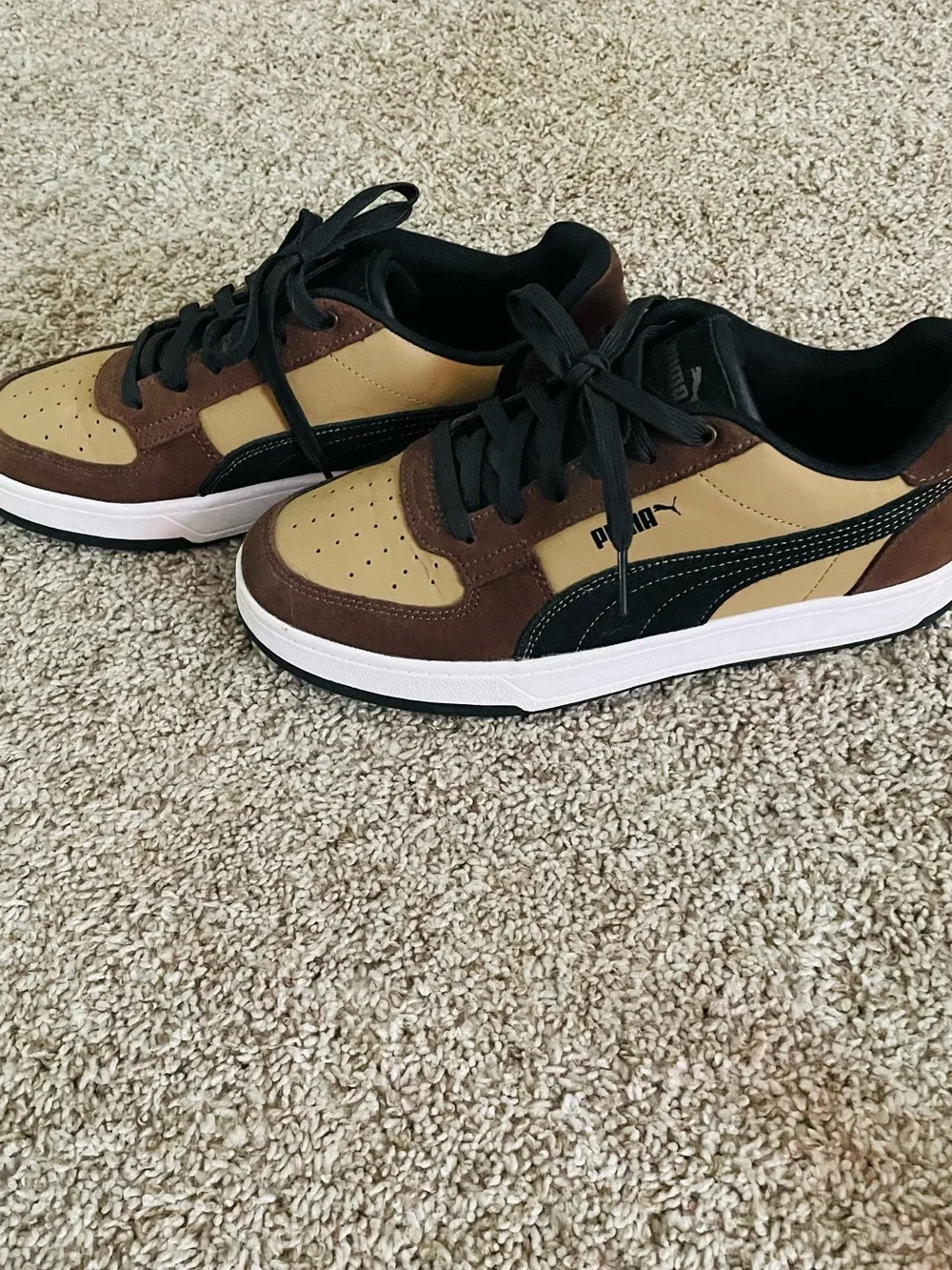 Puma Men’s Brown & Tan Low-Top Sneakers with Black Accents